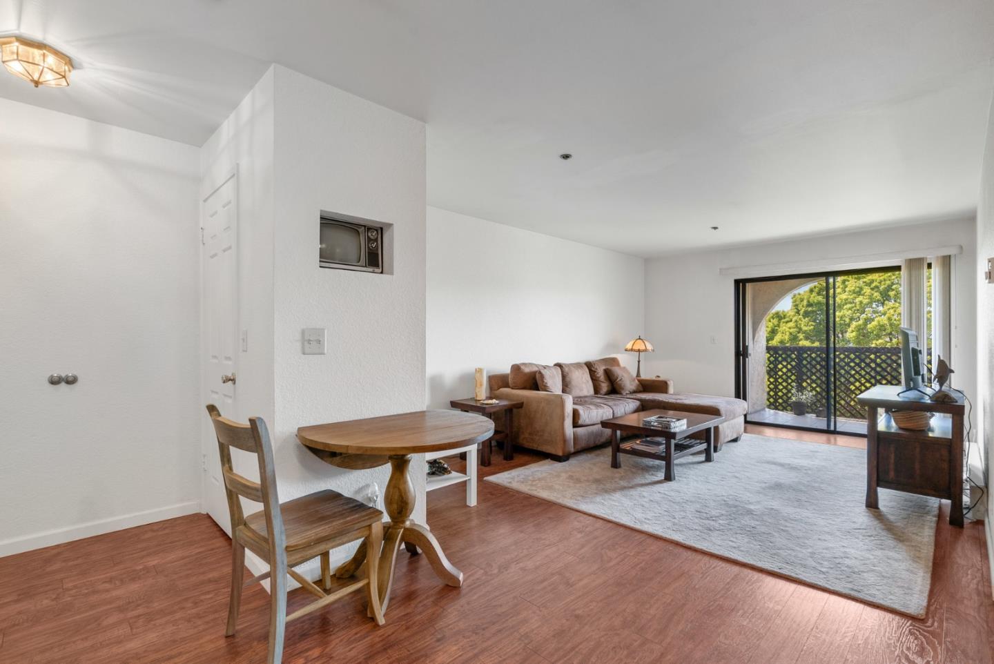 375 Clifford Avenue 312