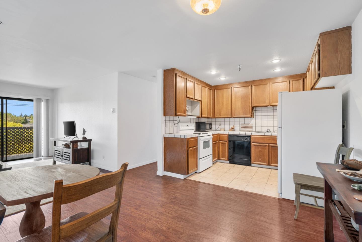 375 Clifford Avenue 312