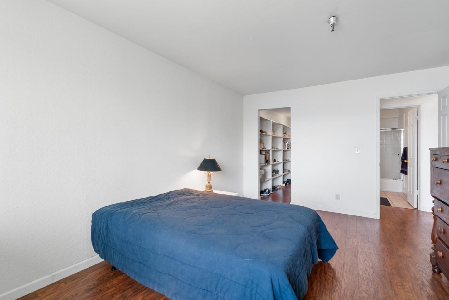 375 Clifford Avenue 312