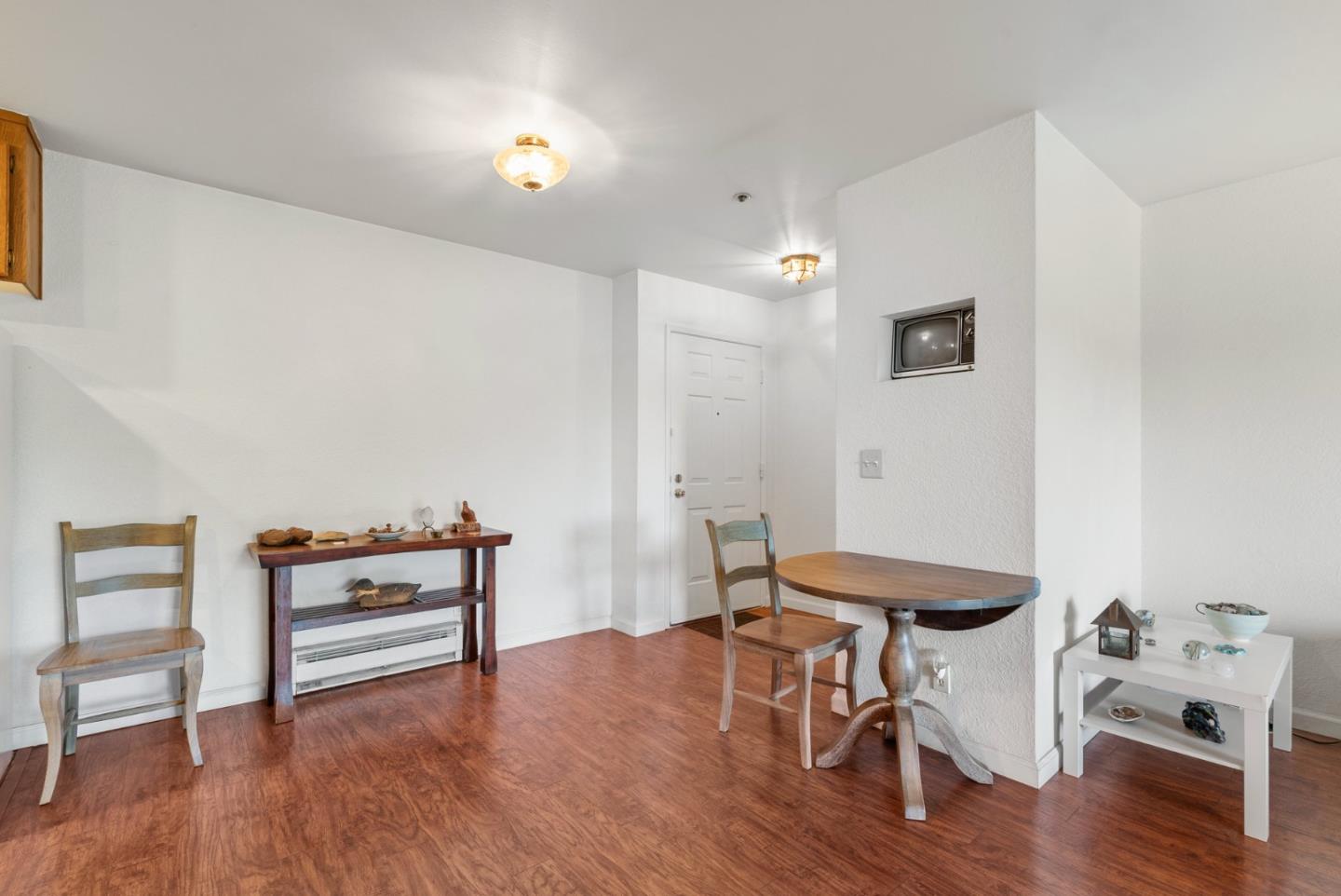 375 Clifford Avenue 312