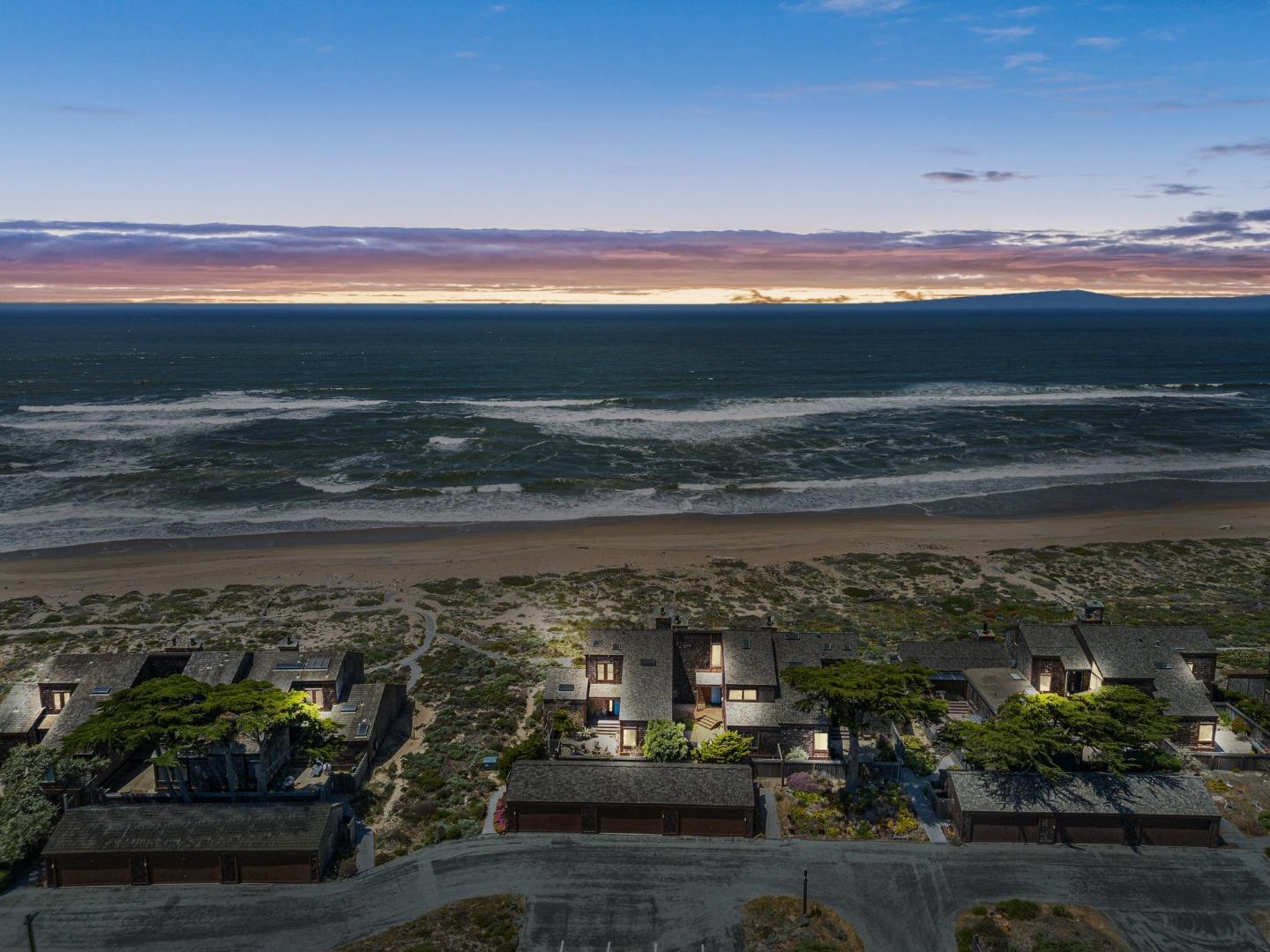 310 Monterey Dunes Way