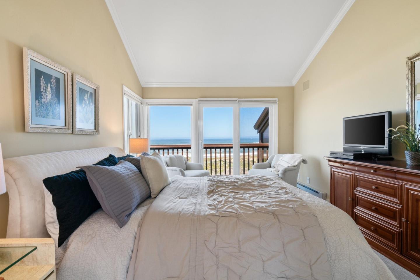 310 Monterey Dunes Way