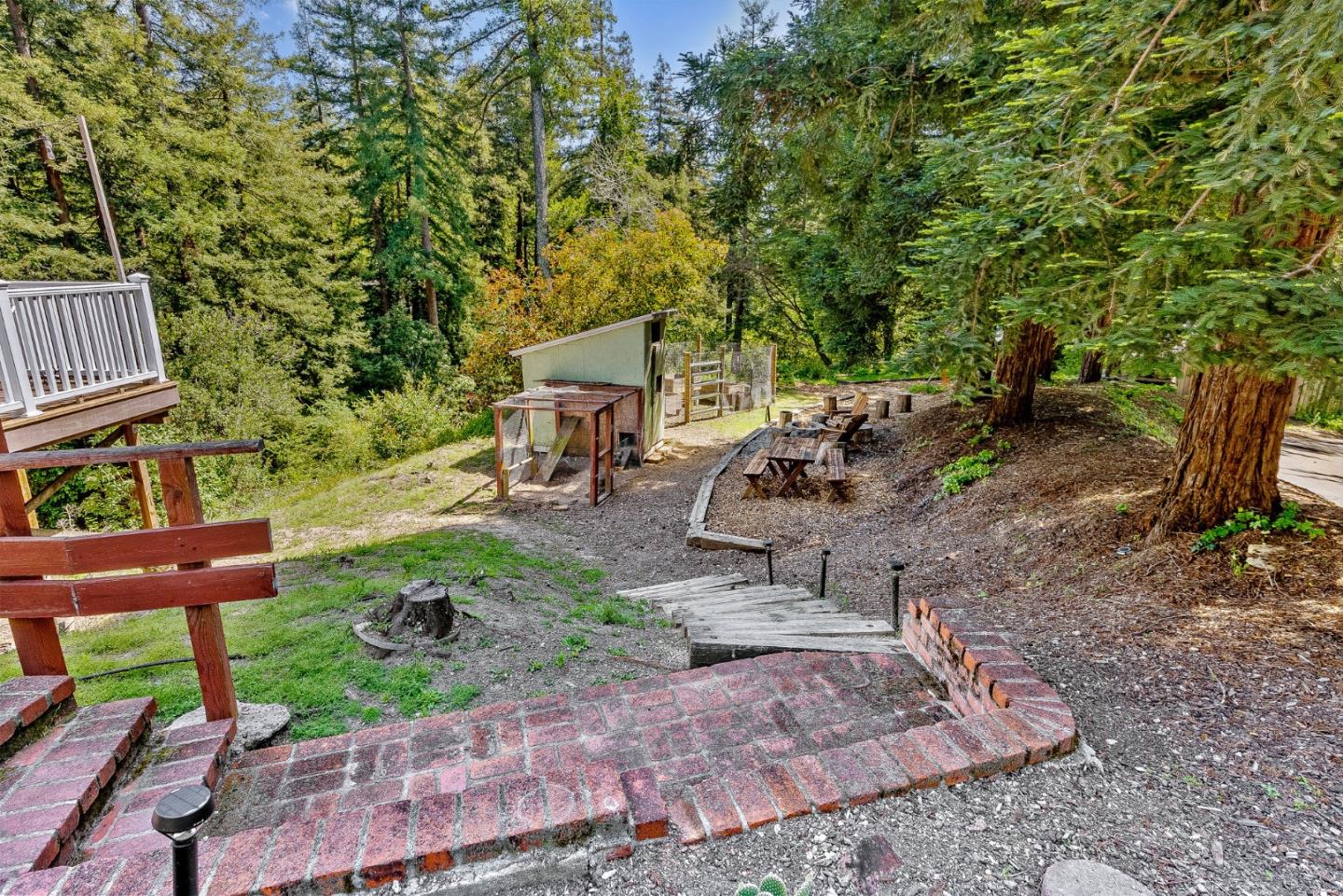 114 Sawyer CIR