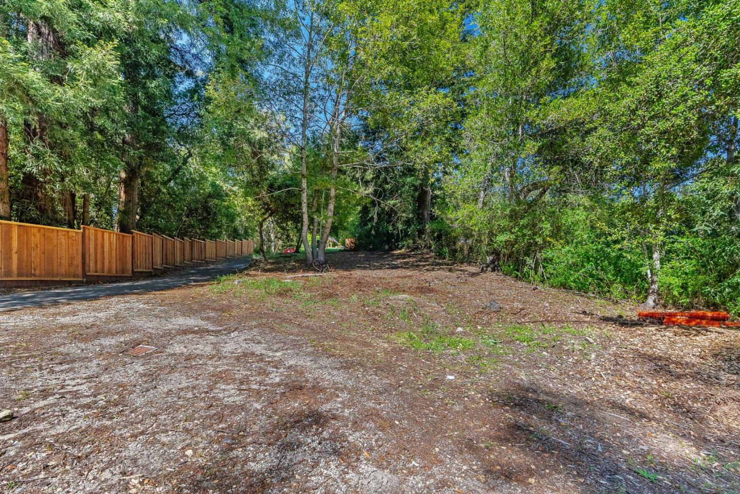 114 Sawyer CIR