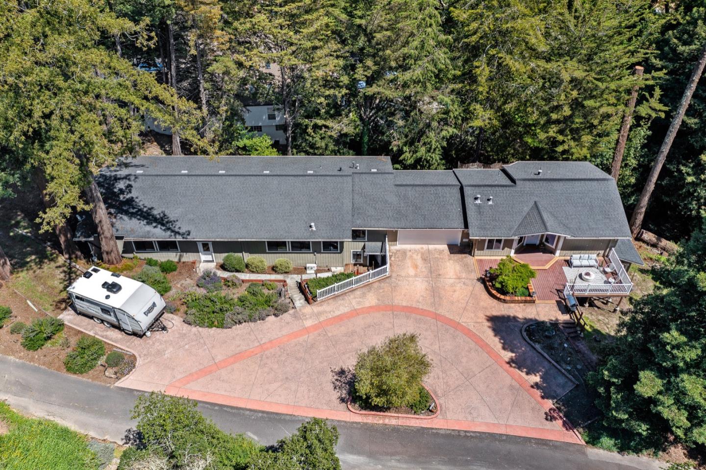 114 Sawyer CIR