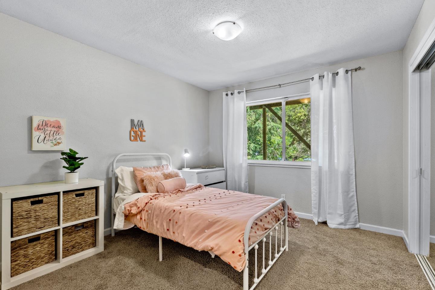 114 Sawyer CIR