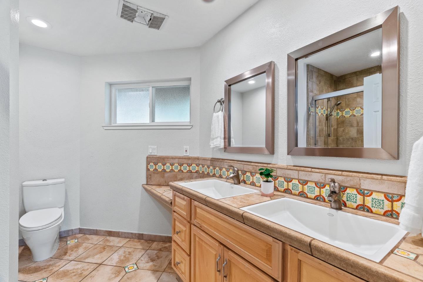 114 Sawyer CIR