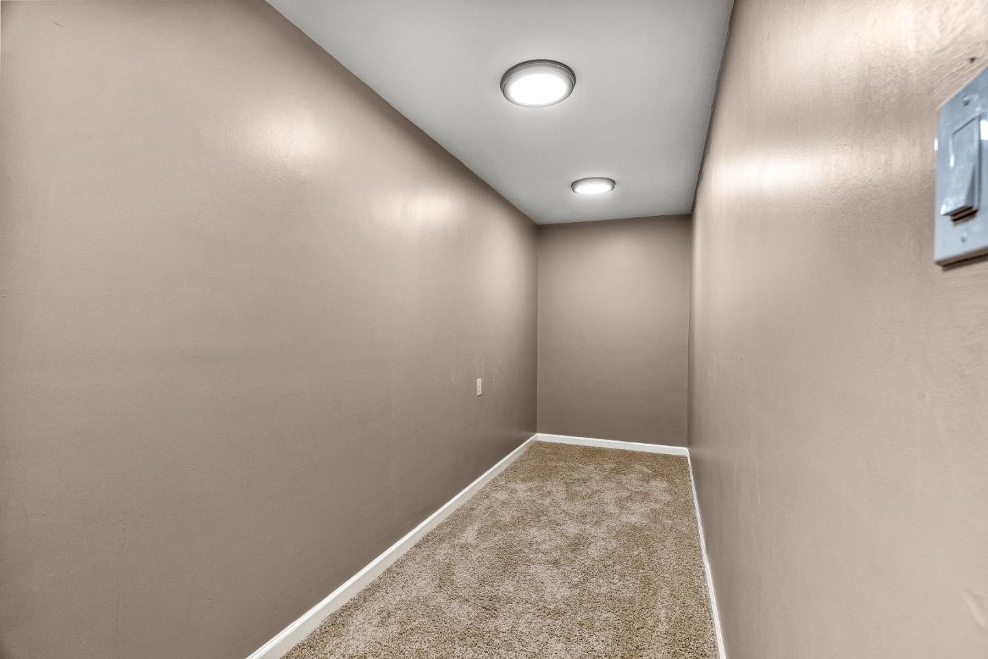 114 Sawyer CIR