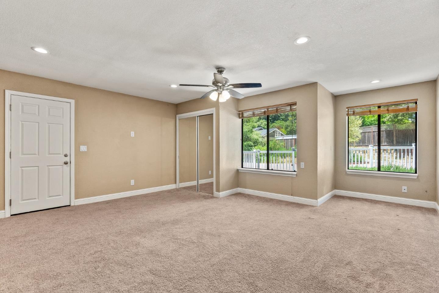 114 Sawyer CIR