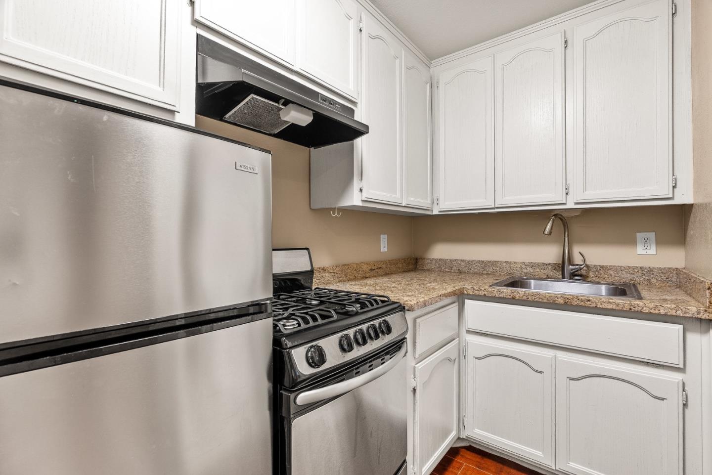 114 Sawyer CIR