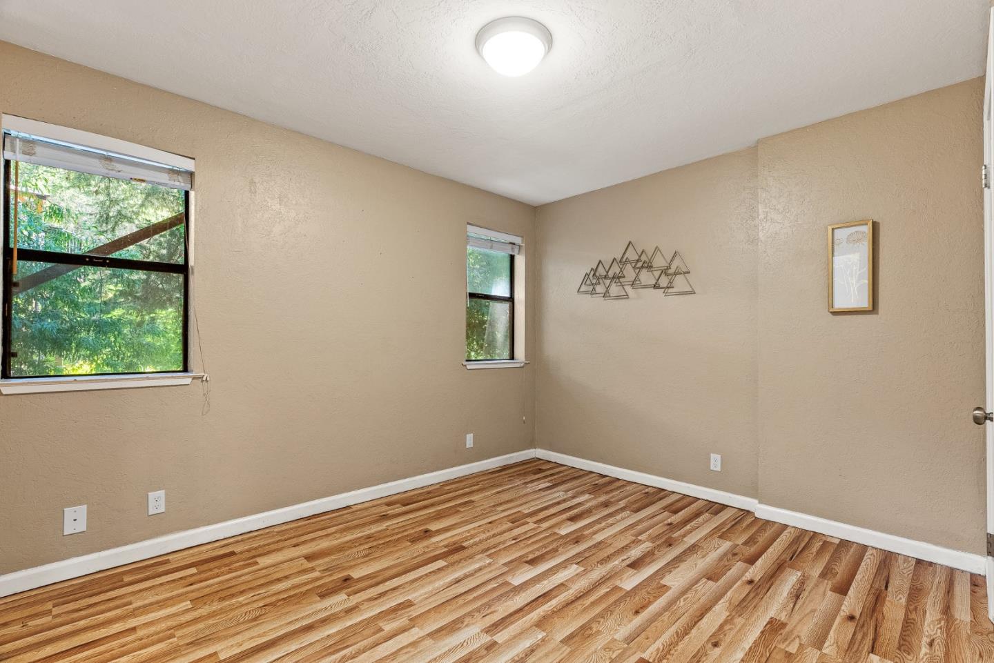 114 Sawyer CIR