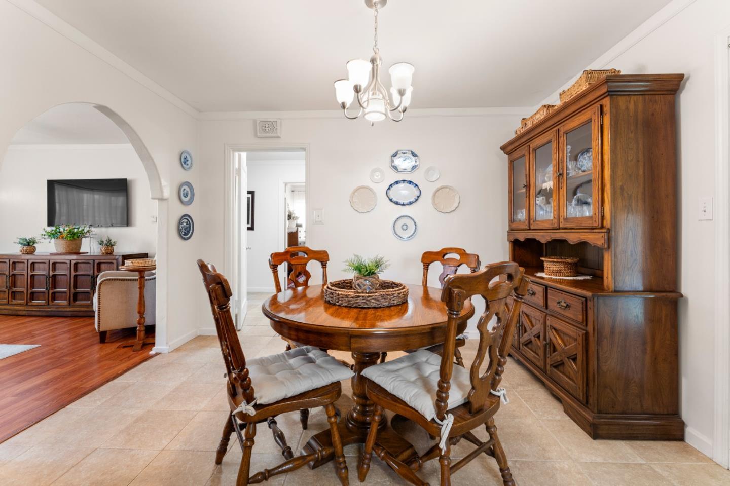 136 Arthur Road