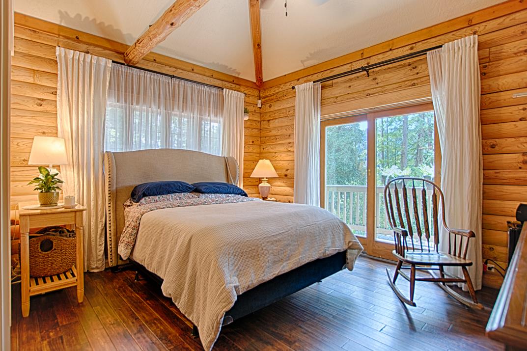430 Tinkers Trail
