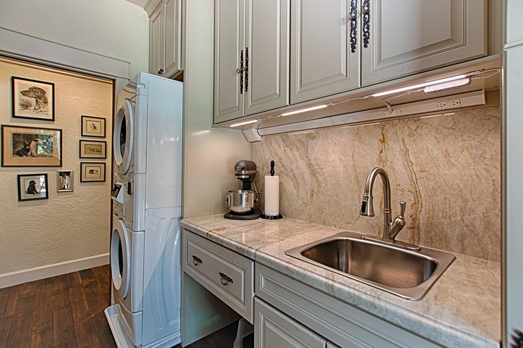 430 Tinkers Trail