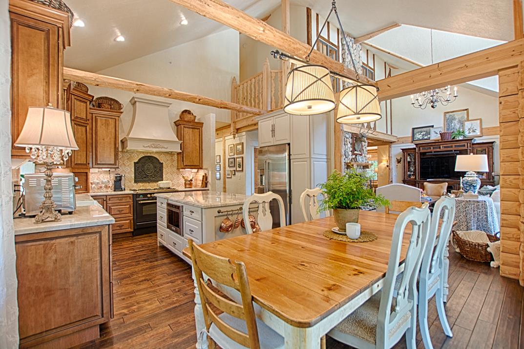 430 Tinkers Trail