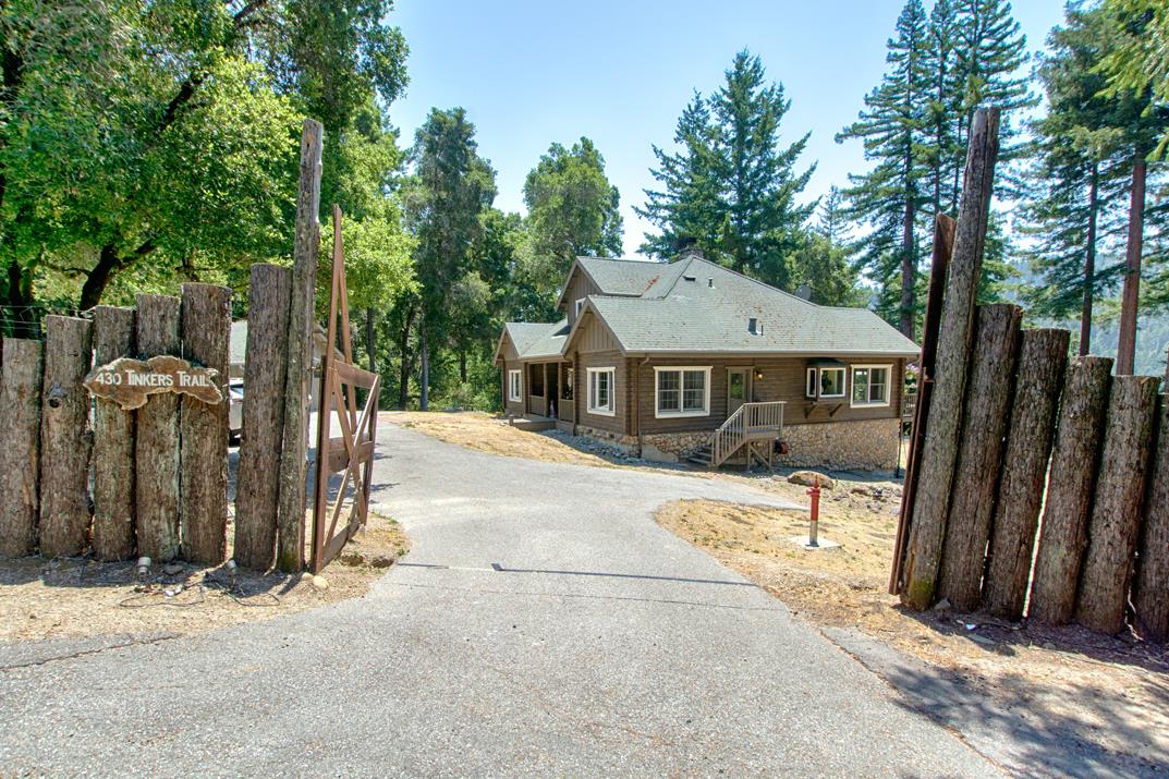 430 Tinkers Trail