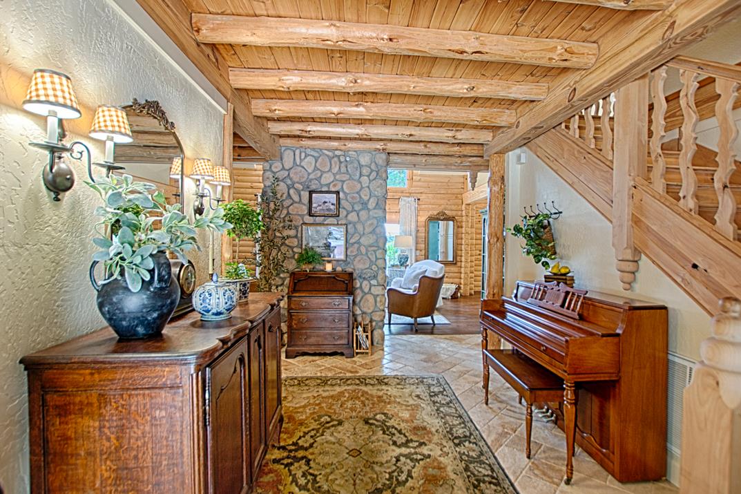 430 Tinkers Trail