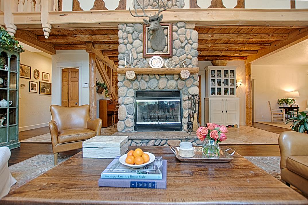 430 Tinkers Trail