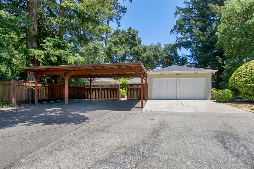 8600 Glen Arbor Road