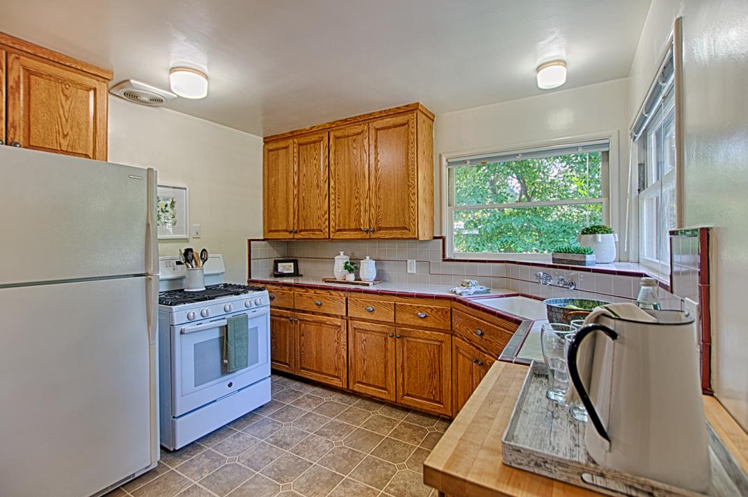 8600 Glen Arbor Road