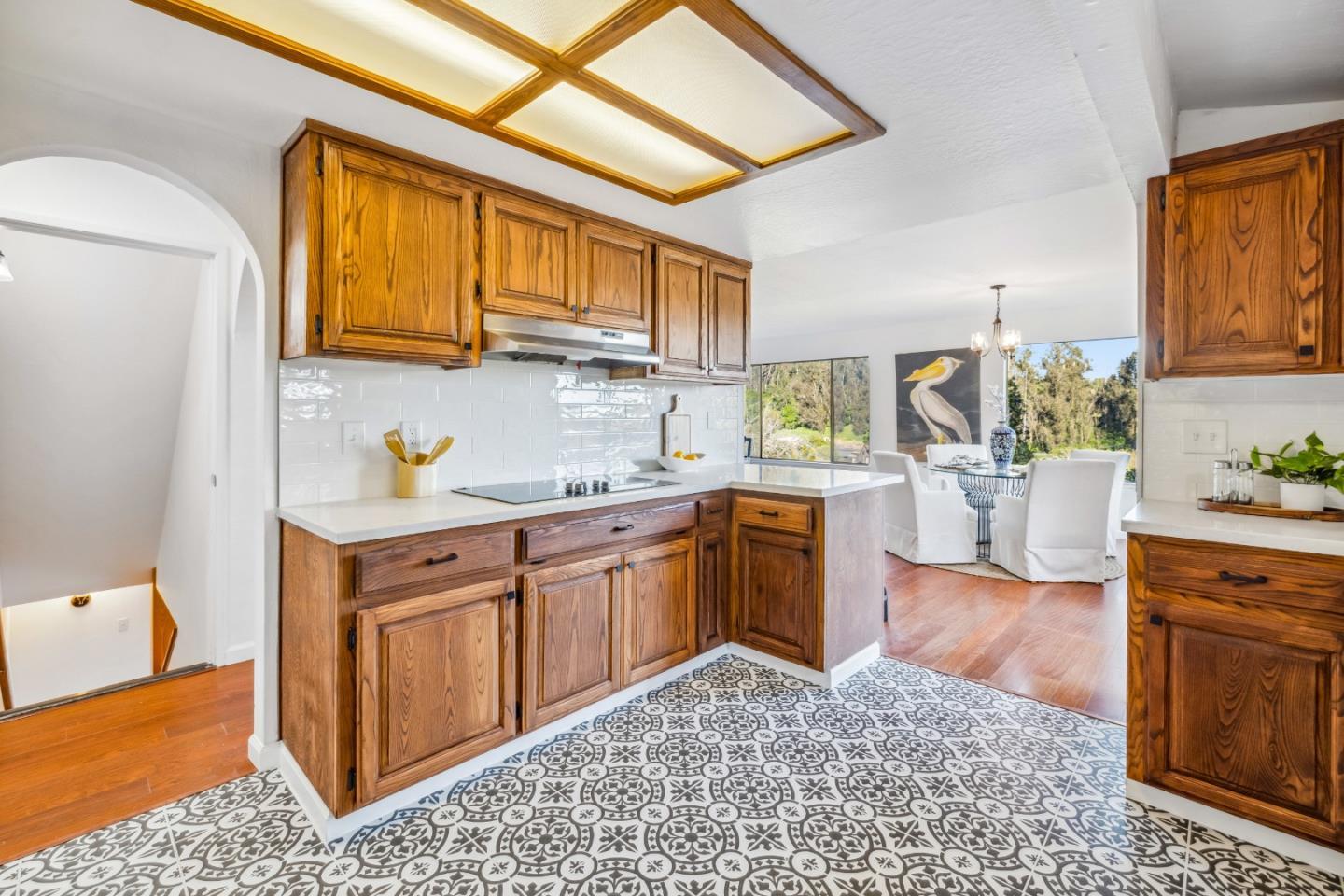 579 Carpenteria RD