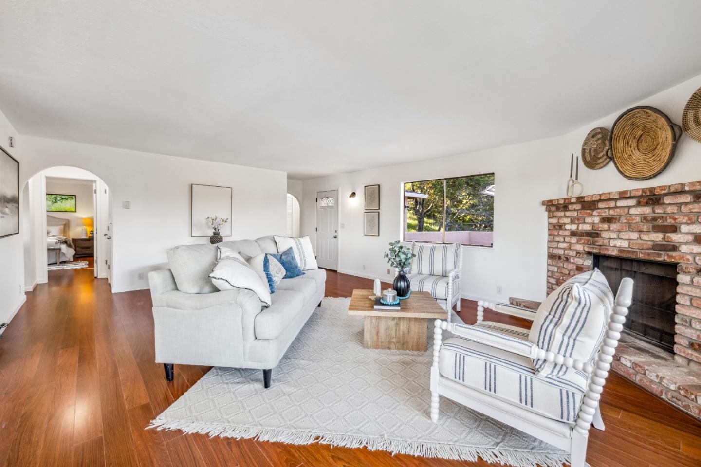 579 Carpenteria RD