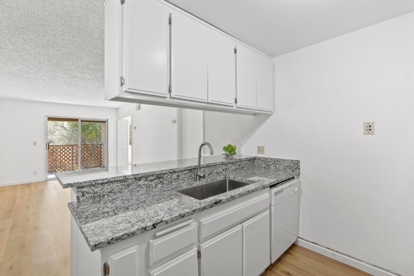 259 North Capitol Avenue 271