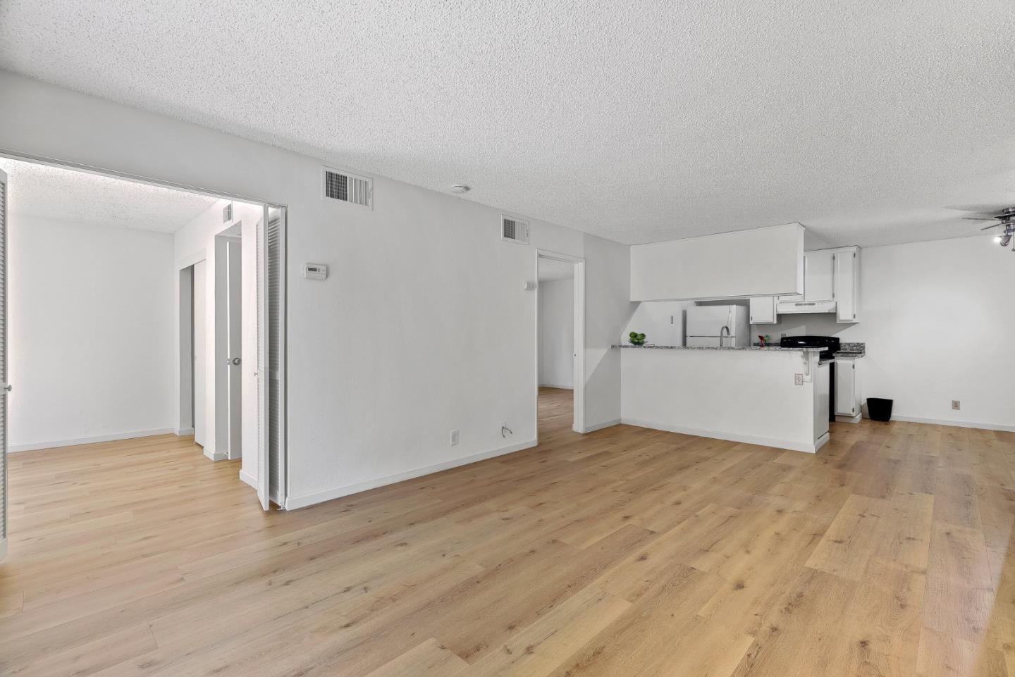 259 North Capitol Avenue 271