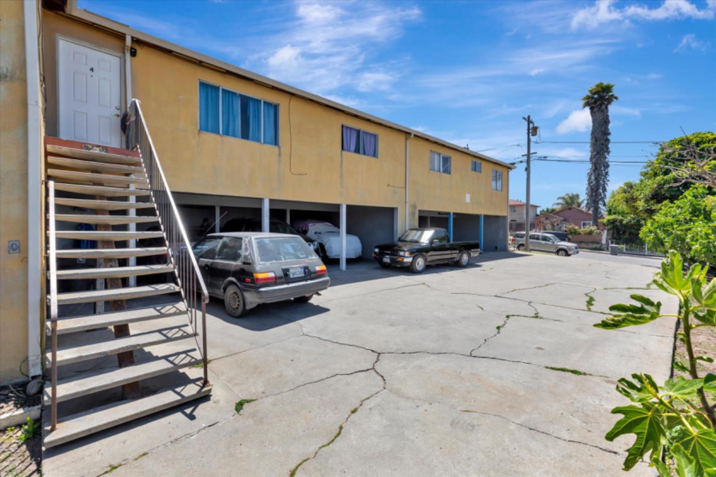 519 Fremont Street