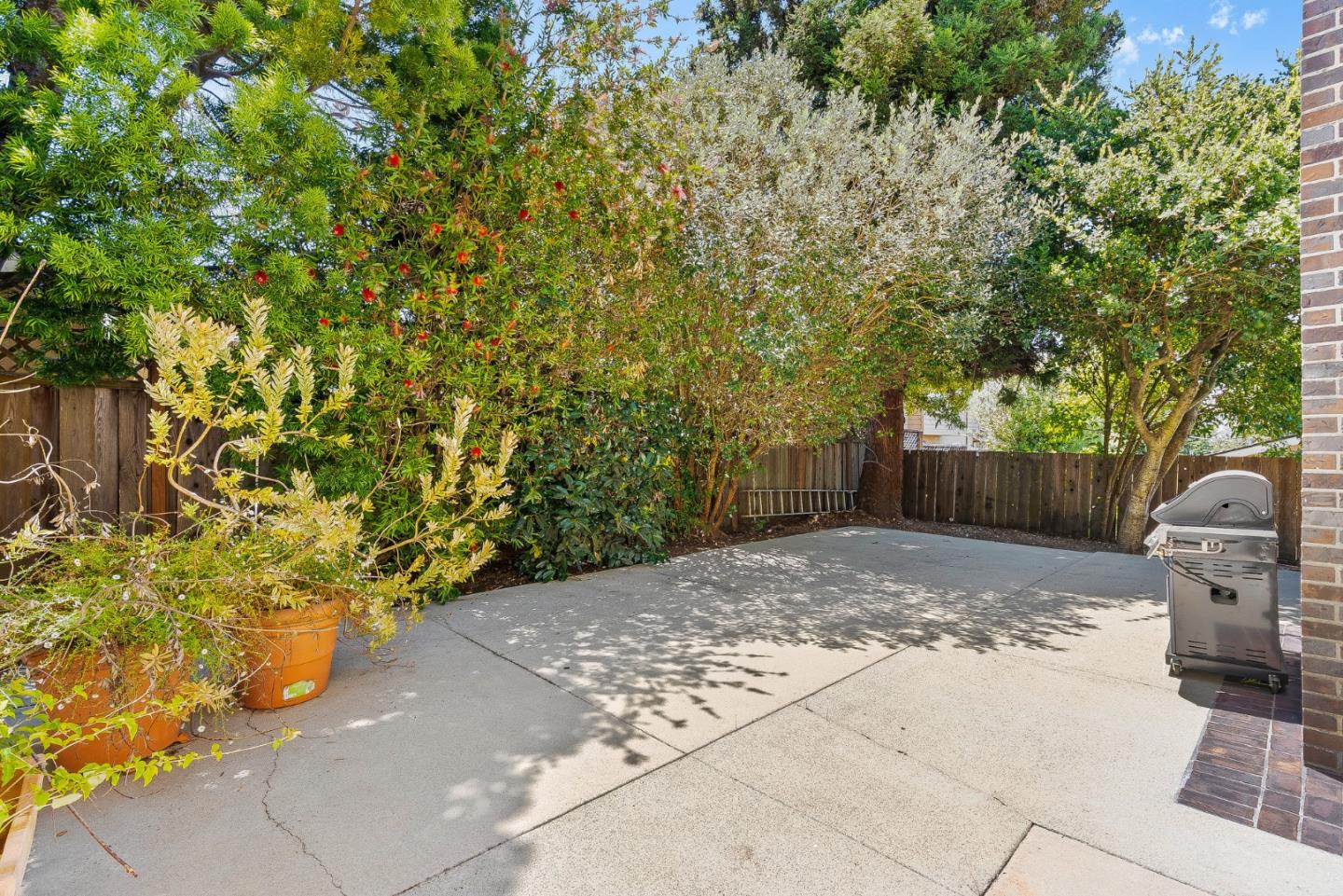 407 Semple Avenue