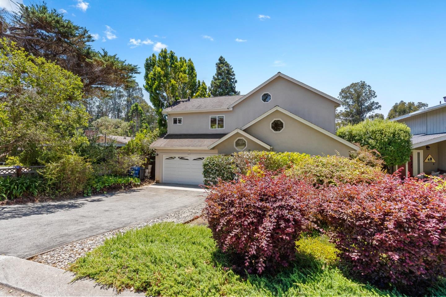 407 Semple Avenue