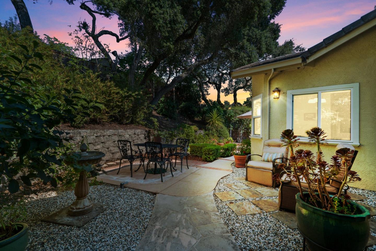 21 Bay Laurel Court