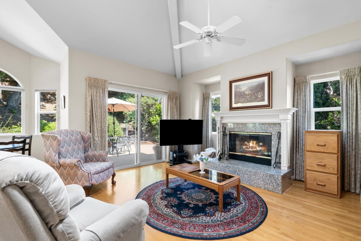 21 Bay Laurel Court