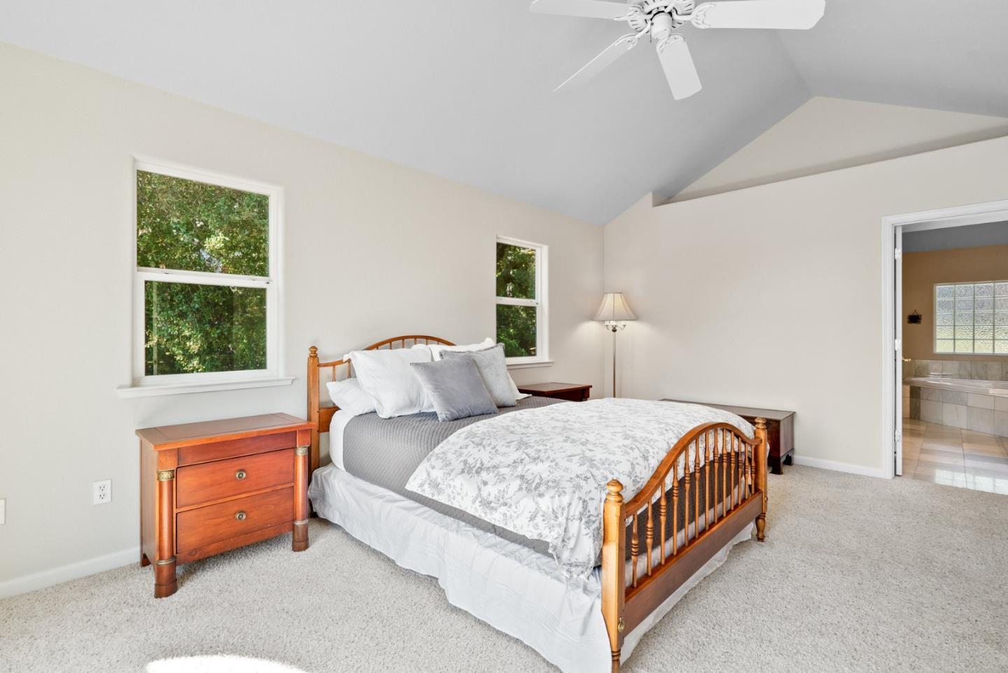 21 Bay Laurel Court