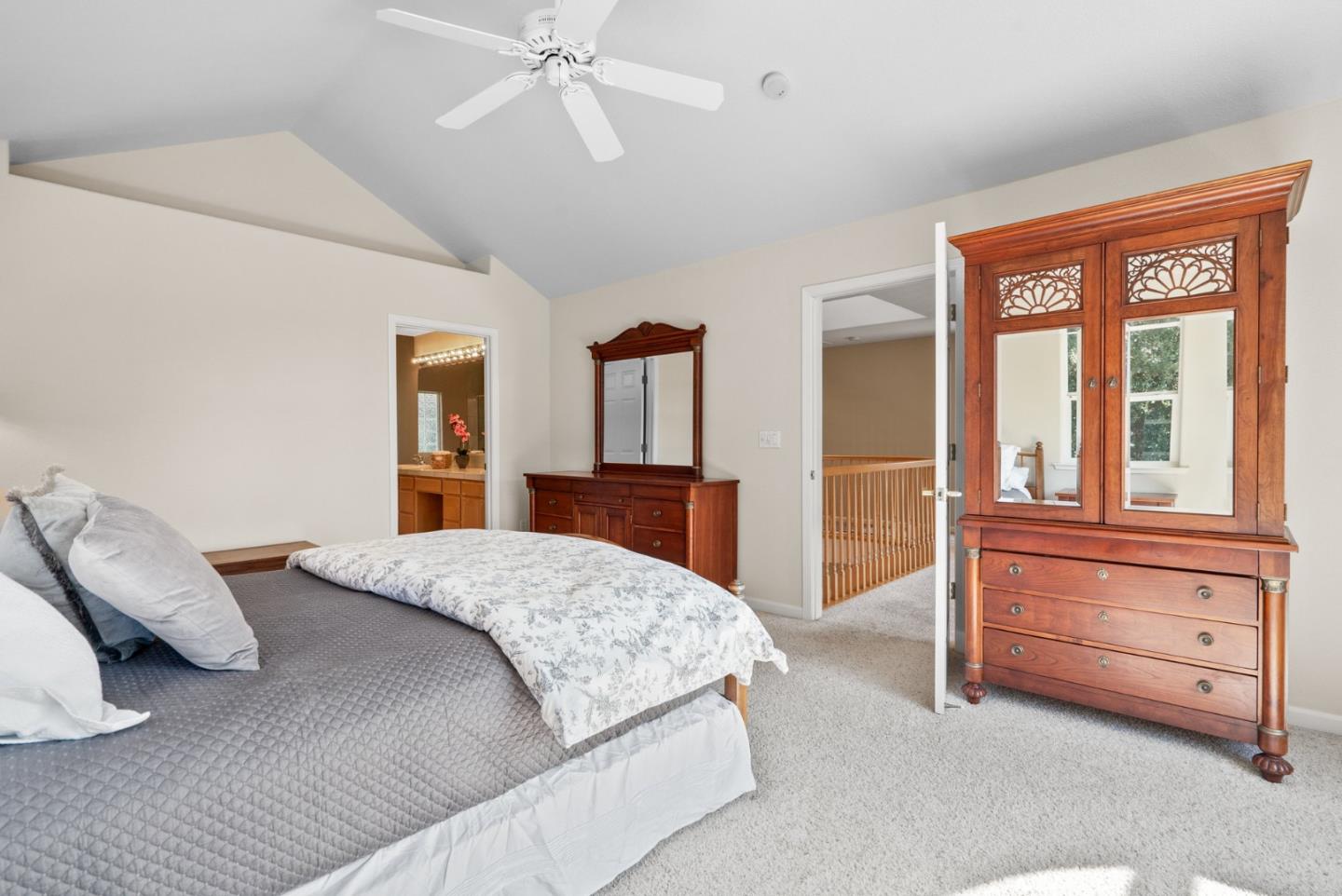 21 Bay Laurel Court