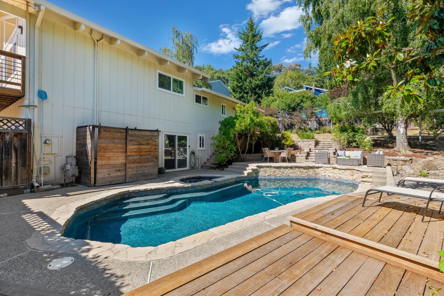 101 Sunset Terrace