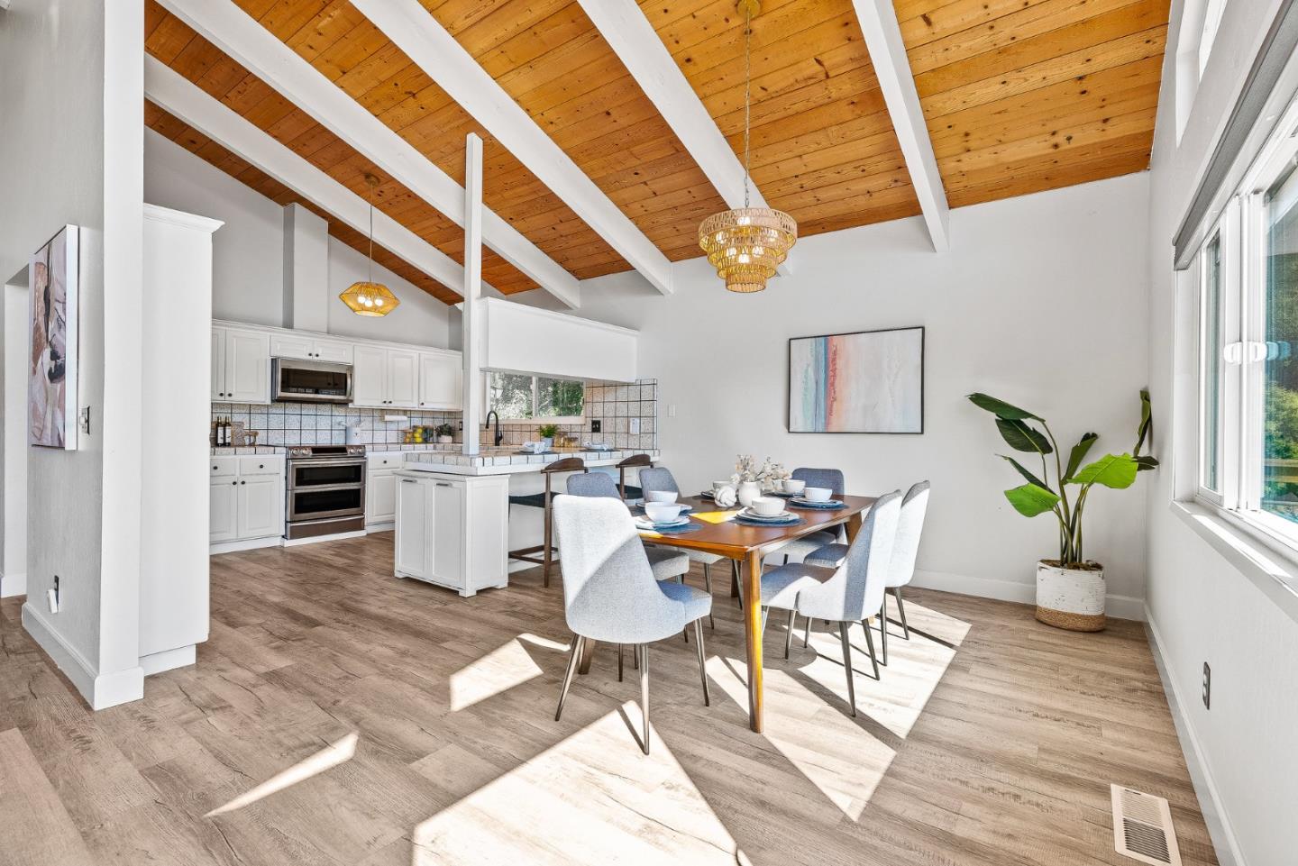 101 Sunset Terrace