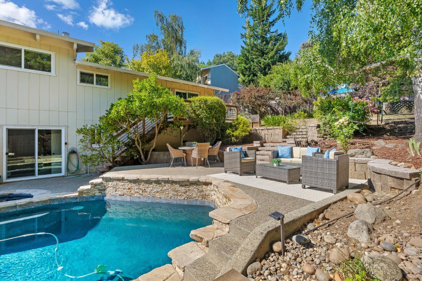 101 Sunset Terrace