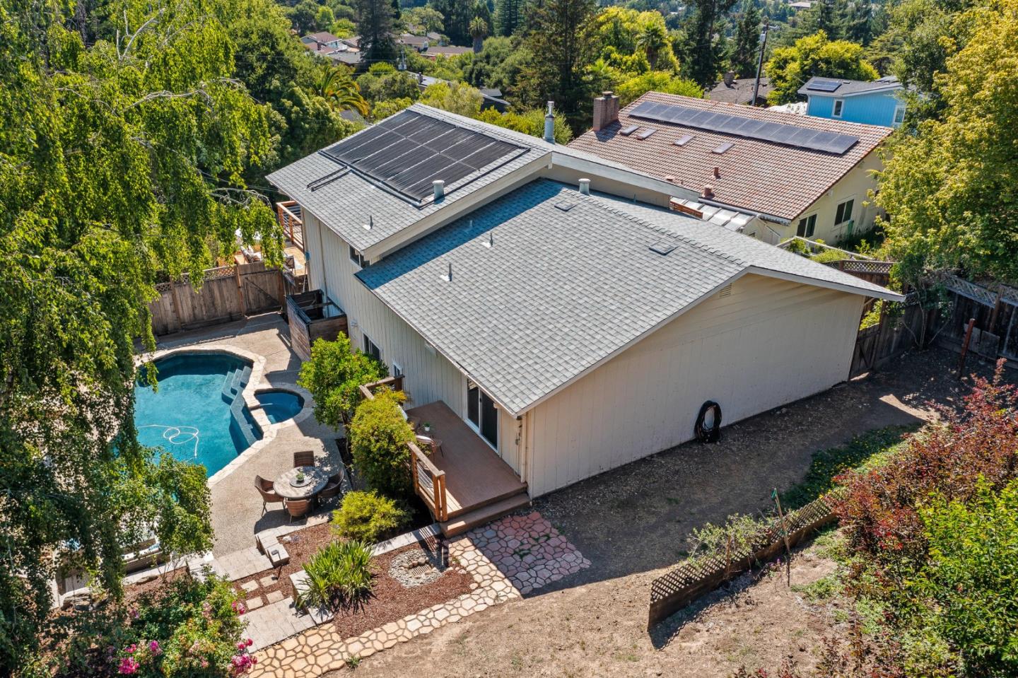 101 Sunset Terrace