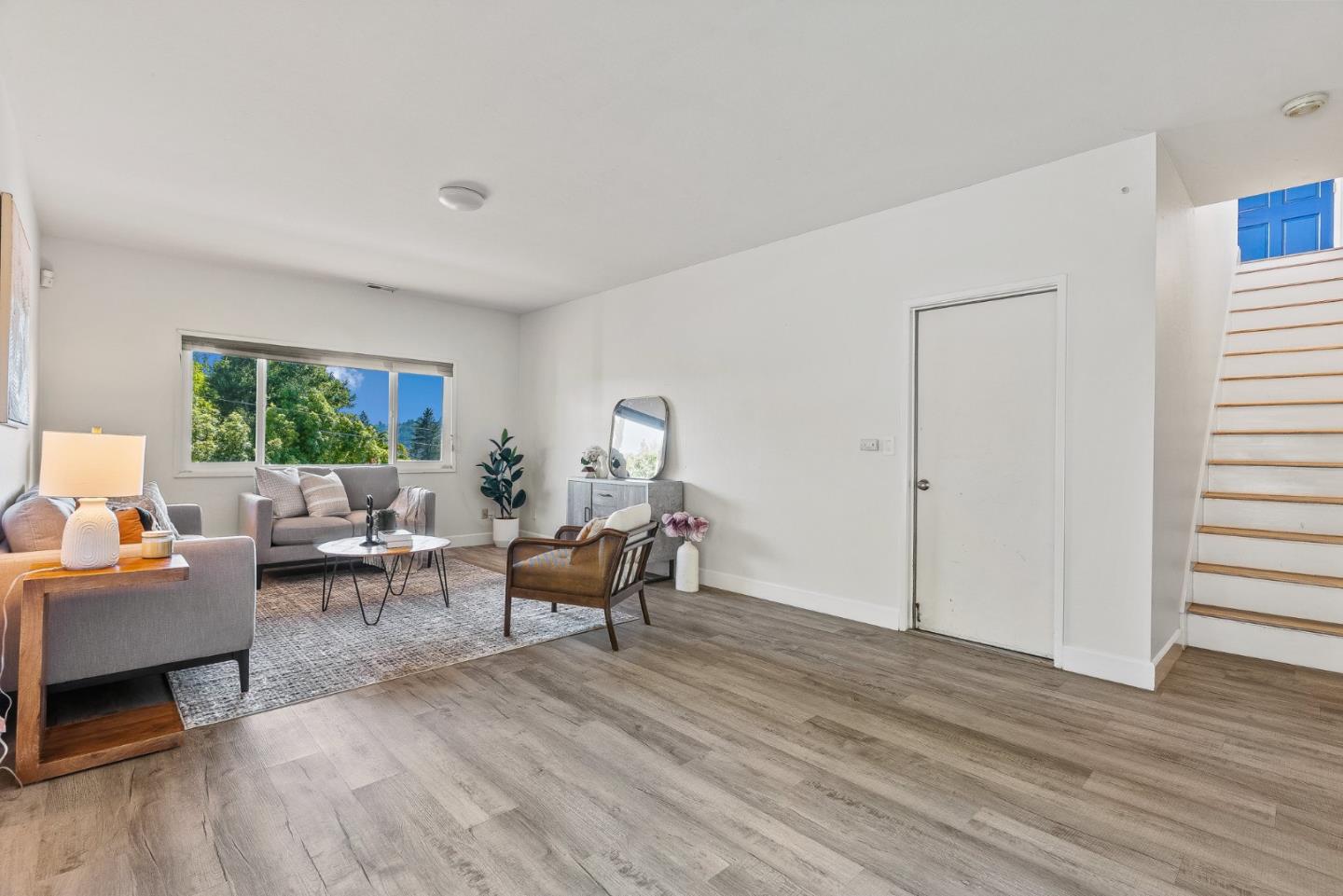 101 Sunset Terrace