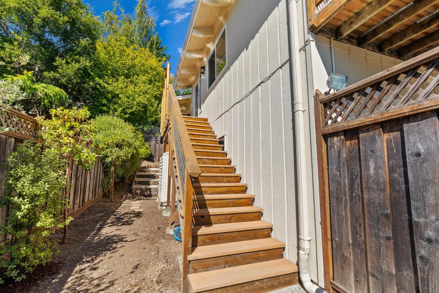 101 Sunset Terrace