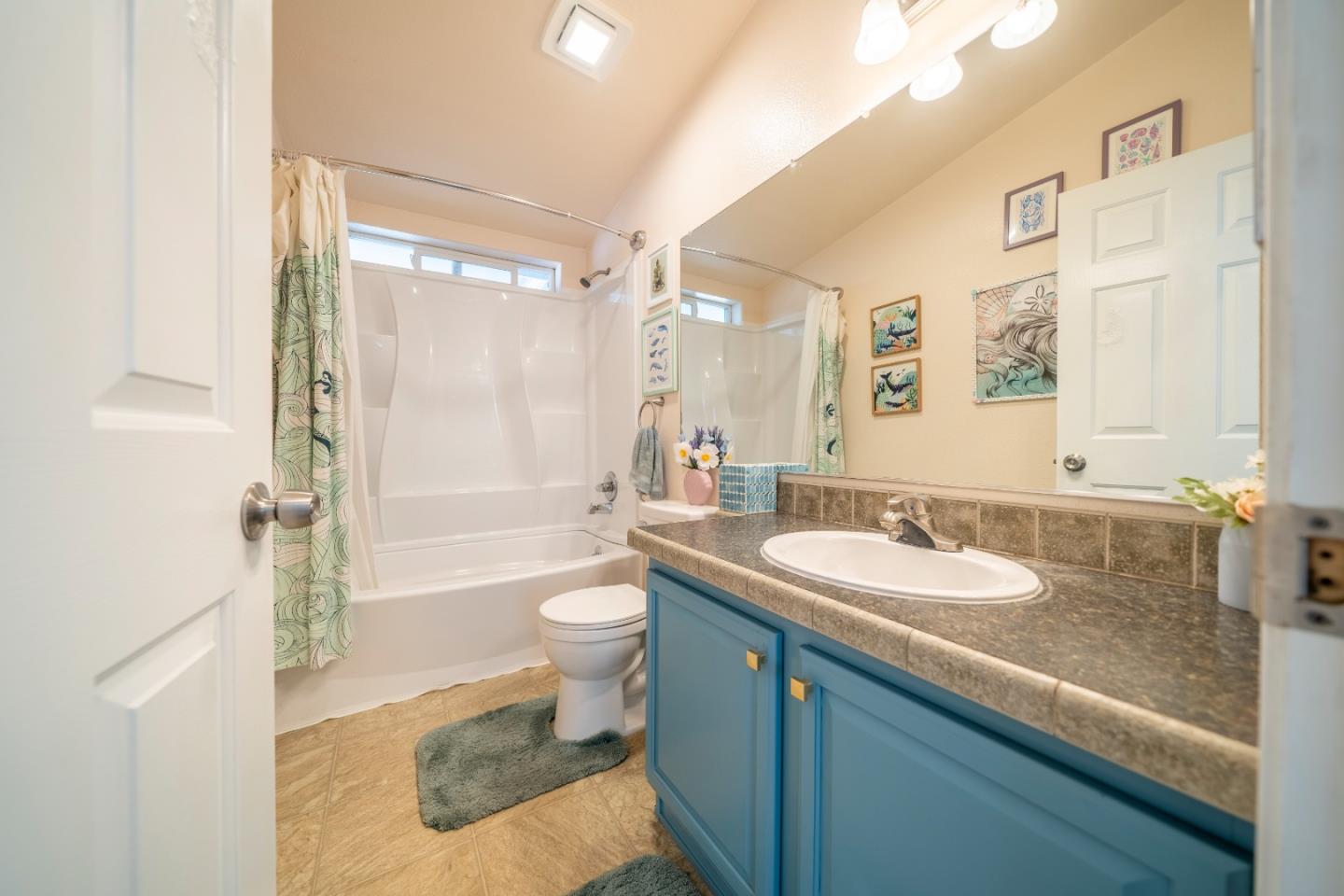 501 South Green Valley Road Unit: 3