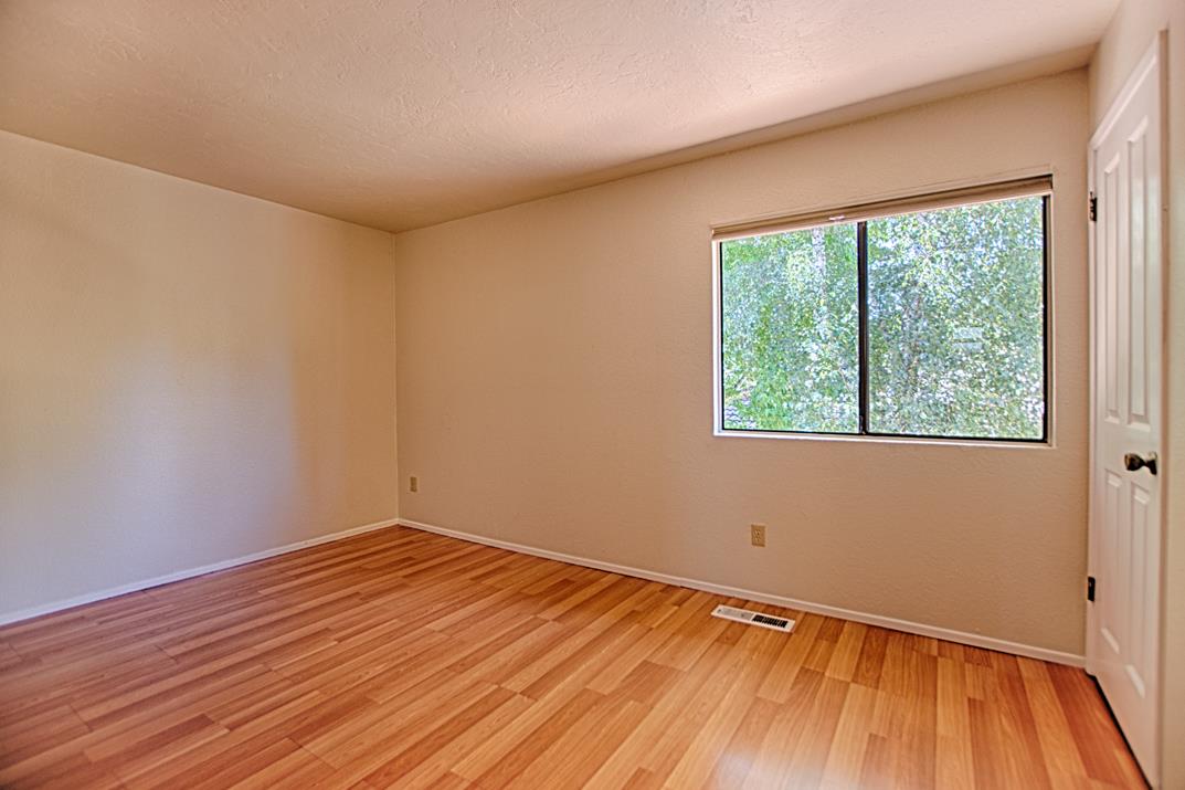 137 Peach Terrace
