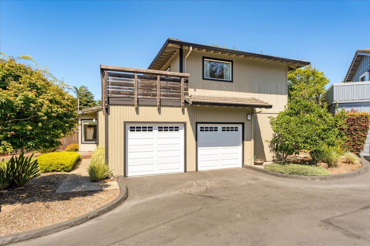 411 Hickman Court