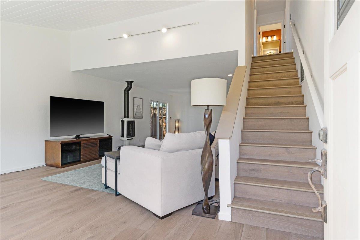 411 Hickman Court