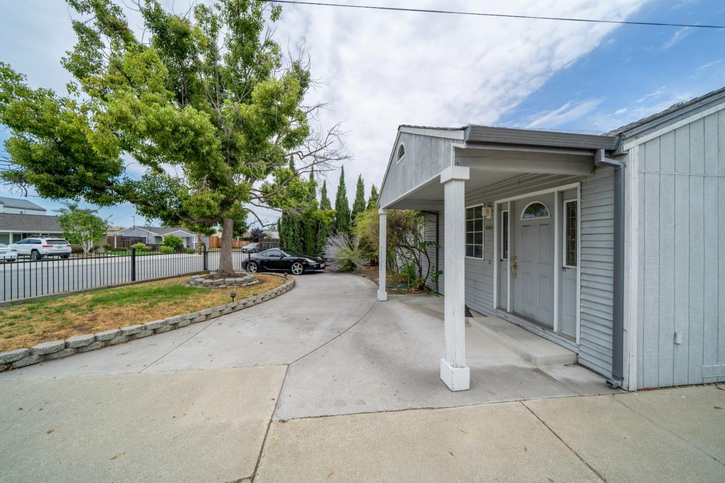 1082 Shamrock Drive