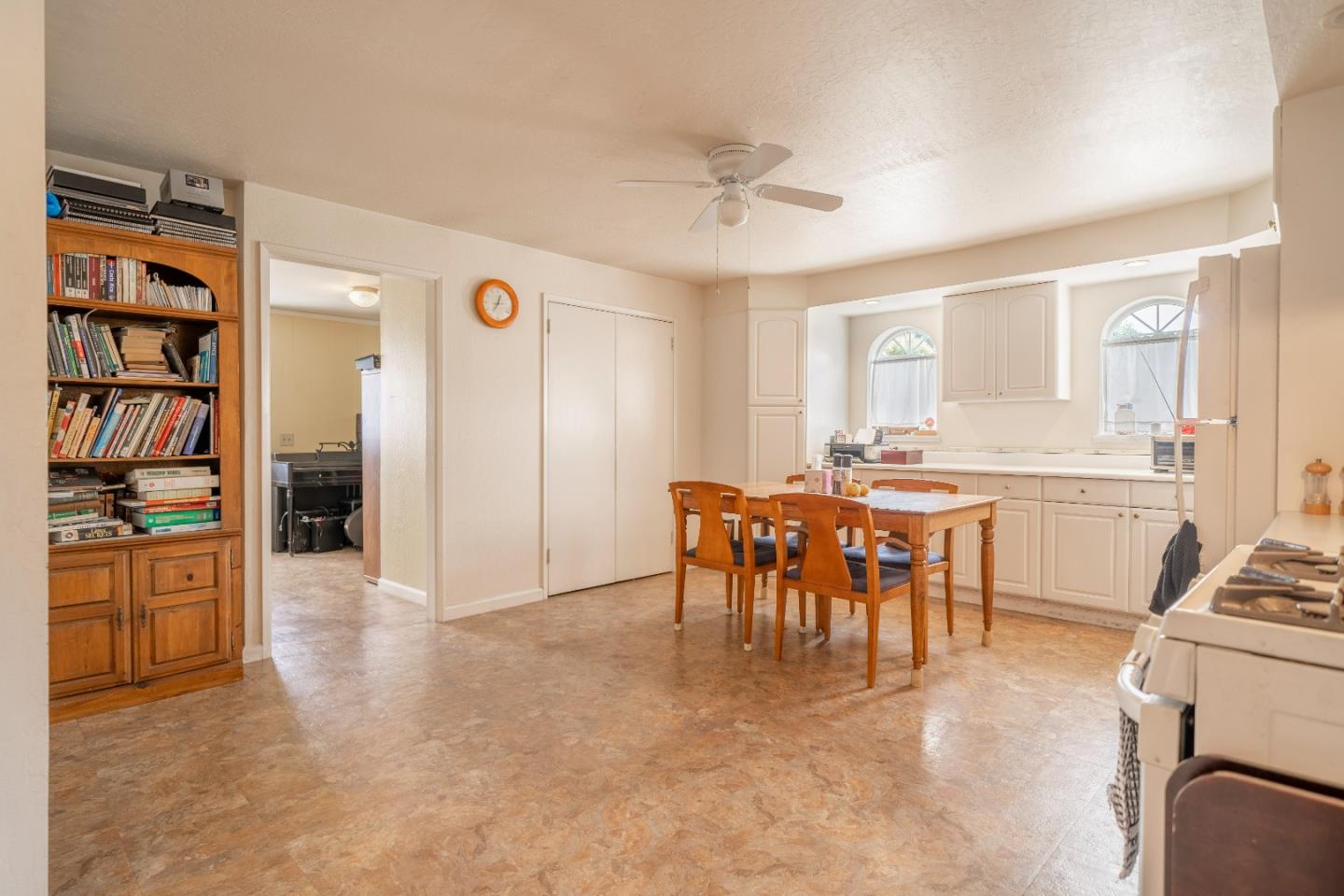 1082 Shamrock Drive