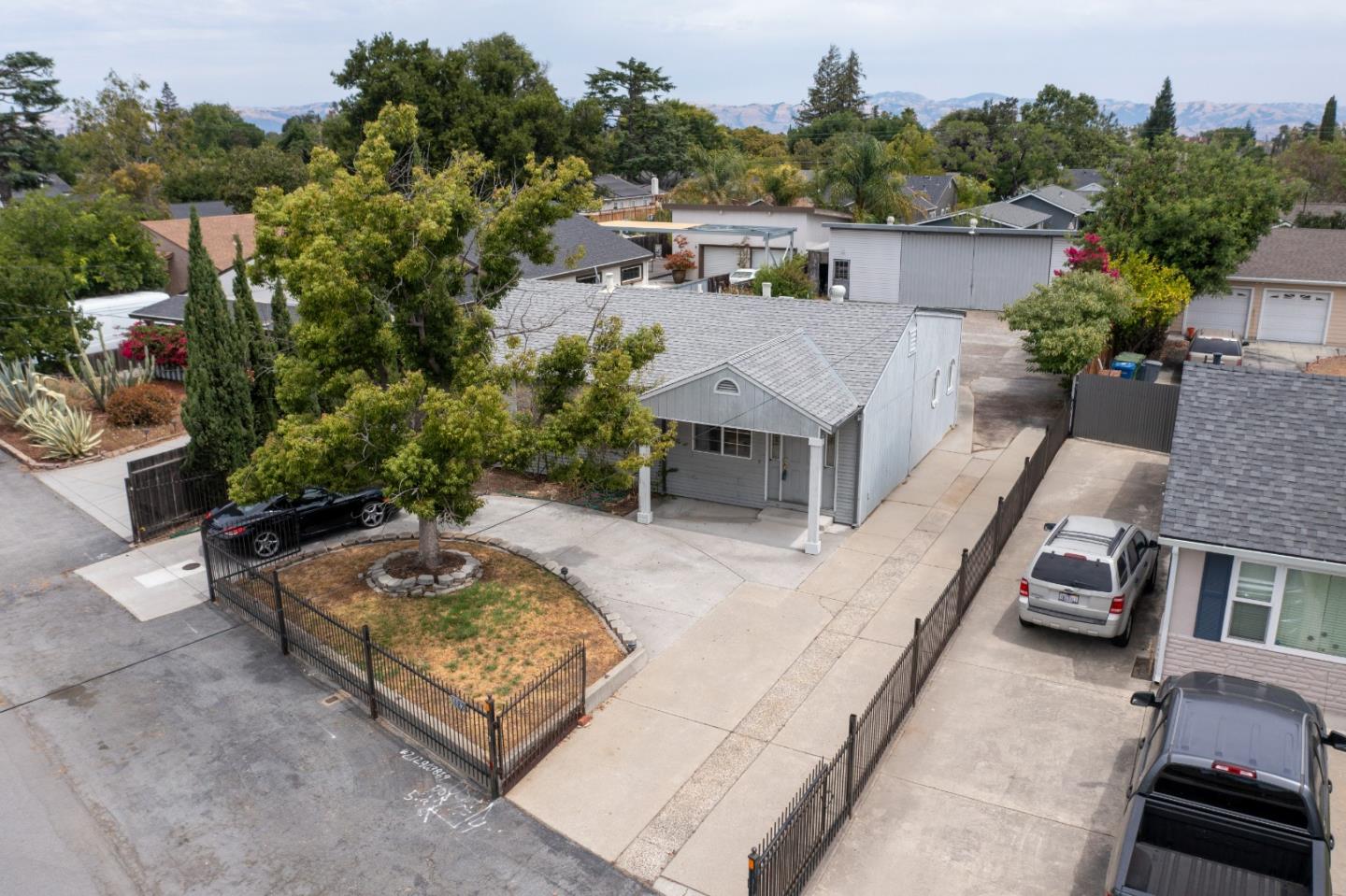 1082 Shamrock Drive