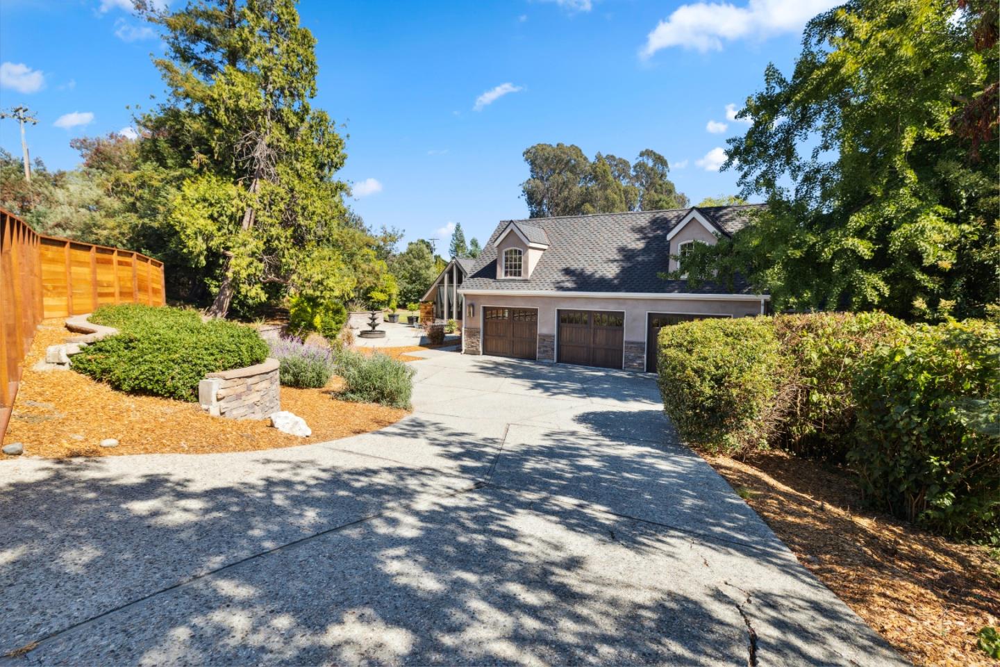 2 Pasatiempo DR