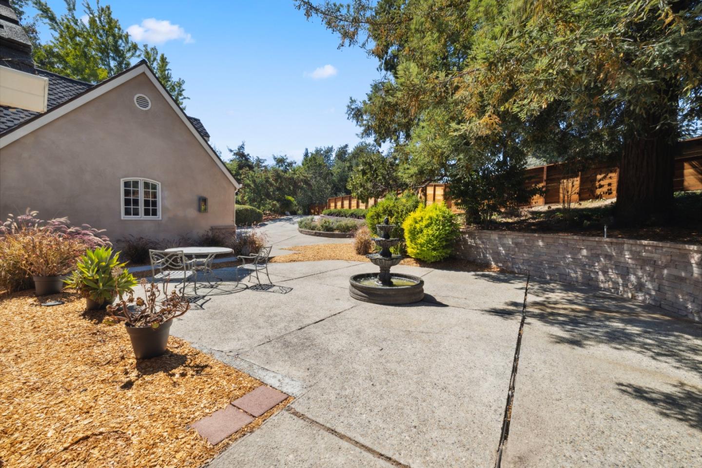 2 Pasatiempo DR